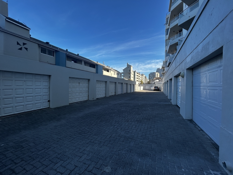 2 Bedroom Property for Sale in Beachfront Western Cape